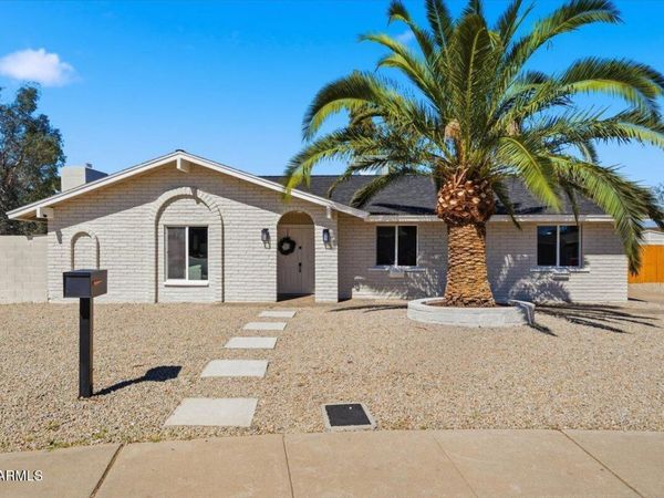 3730 W MESCAL Street, Phoenix, AZ 85029