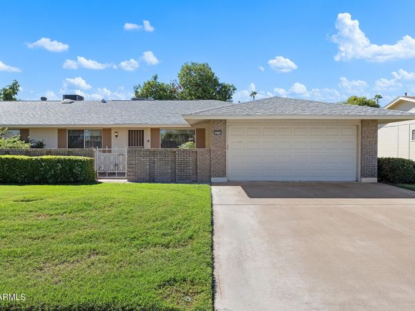 10339 W PRAIRIE HILLS Circle, Sun City, AZ 85351
