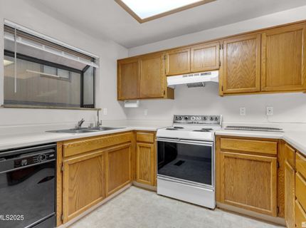 4985 W 7th Street, Unit APT 11, Reno, NV 89503 Photo