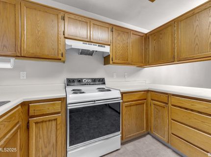 4985 W 7th Street, Unit APT 11, Reno, NV 89503 Photo