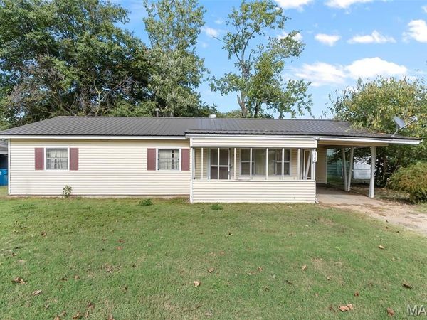 412 E Union Street , Clarkton, MO 63837