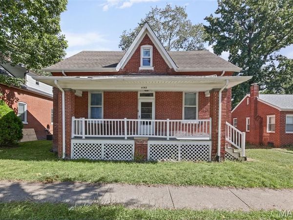 1405 Cypress Street , Highland, IL 62249