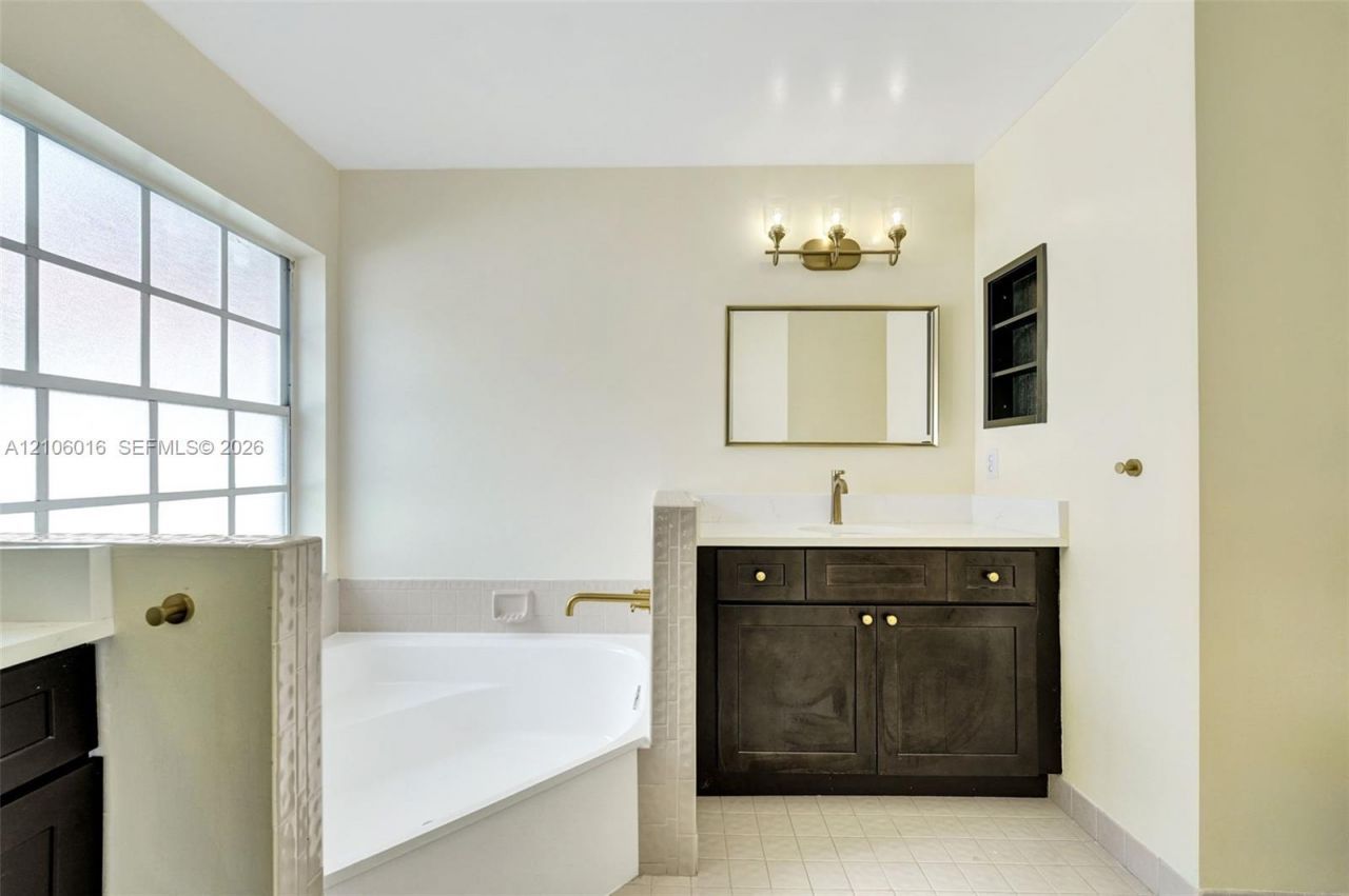 631 NW 135th Ter , Plantation, FL 33325 Photo