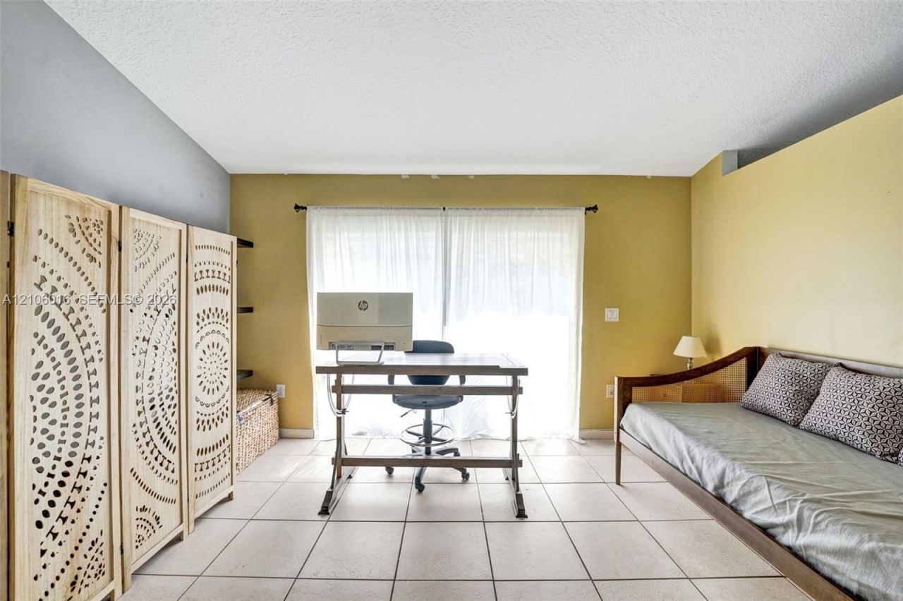 631 NW 135th Ter , Plantation, FL 33325 Photo