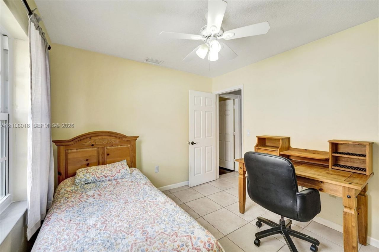 631 NW 135th Ter , Plantation, FL 33325 Photo