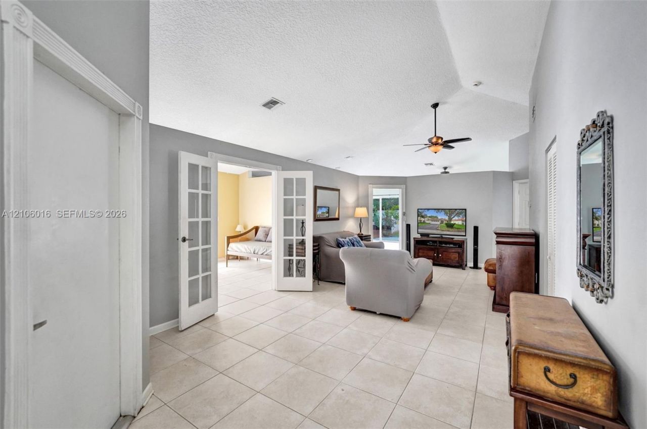 631 NW 135th Ter , Plantation, FL 33325 Photo