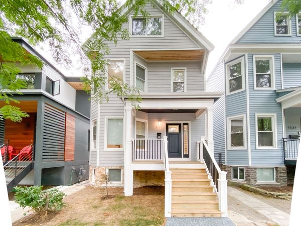 1529 W Victoria Street, Unit 2, Chicago, IL 60660