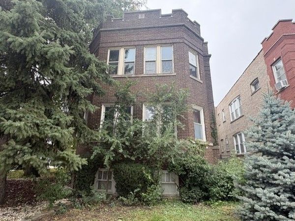 1836 S 49th Avenue, Cicero, IL 60804