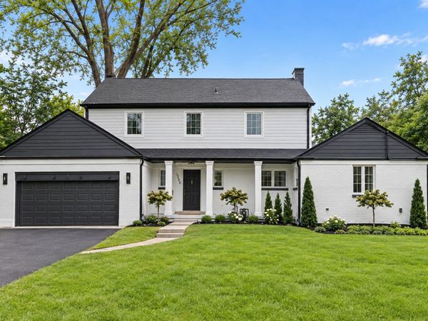 1288 Sunview Lane, Winnetka, IL 60093