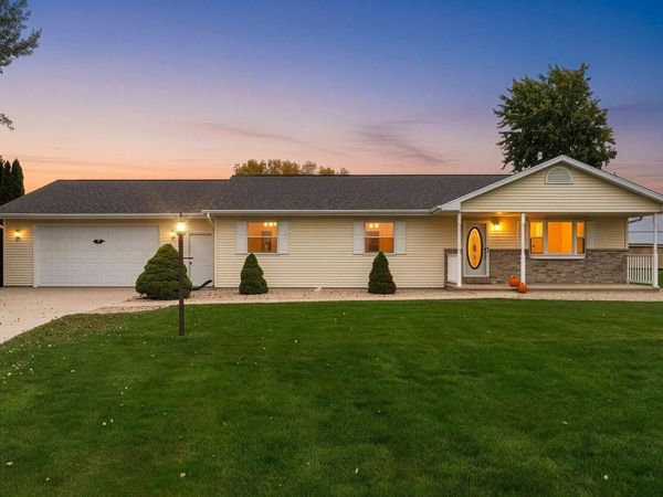 N8474 FIRELANE 12, Menasha, WI 54952