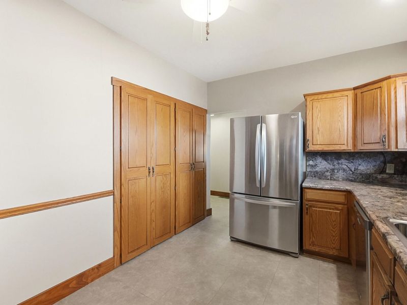 216 Lincoln Place, Urbana, OH 43078 Photo 17