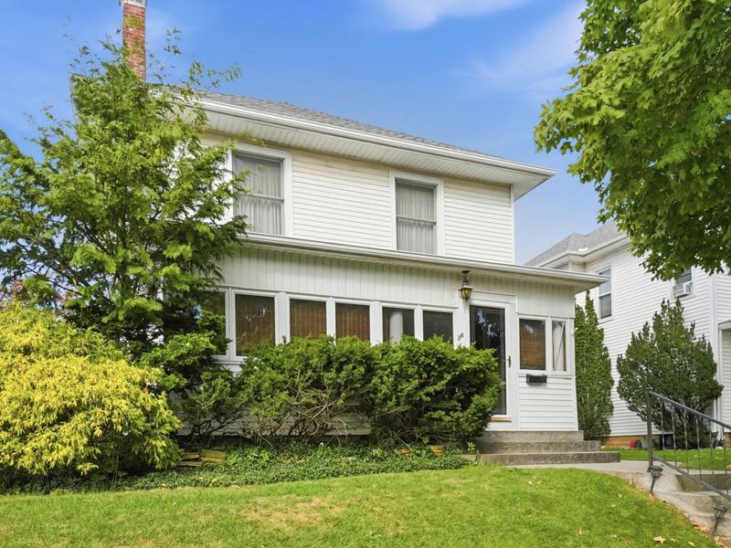 216 Lincoln Place, Urbana, OH 43078 Photo 2