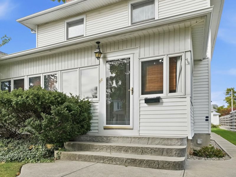 216 Lincoln Place, Urbana, OH 43078 Photo 4