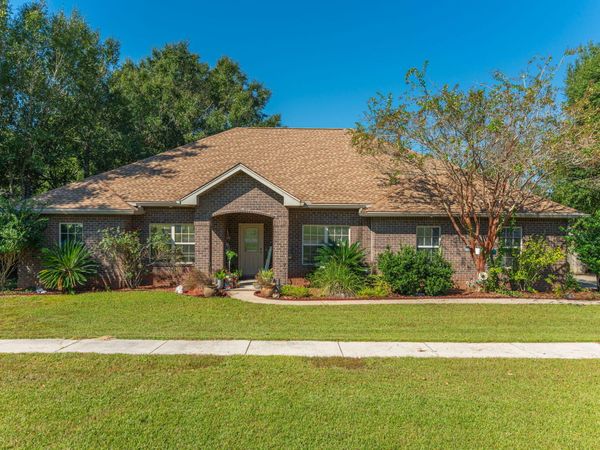 6184 Hummingbird Lane, Crestview, FL 32536