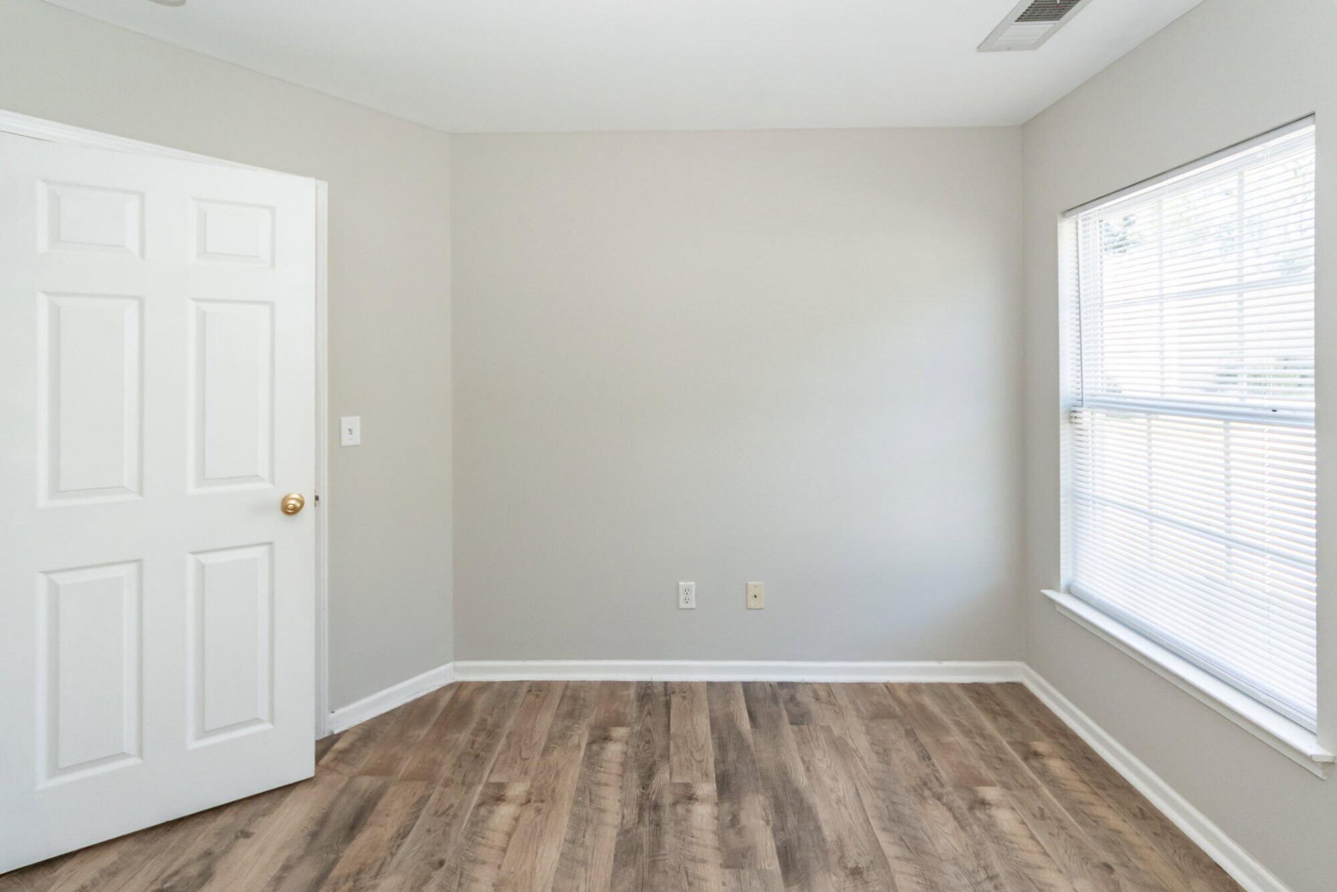271 Island Green Road Photo 19