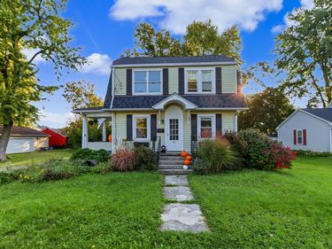317 Ashland Avenue, Ashland, OH 44805