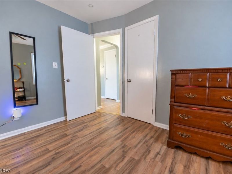 10905 Dale Avenue, Cleveland, OH 44111 Photo 12