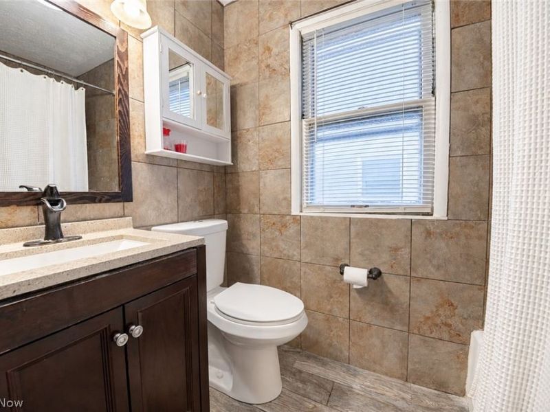 10905 Dale Avenue, Cleveland, OH 44111 Photo 13
