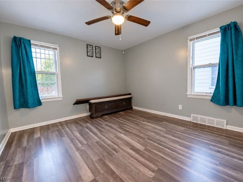 10905 Dale Avenue, Cleveland, OH 44111 Photo 16