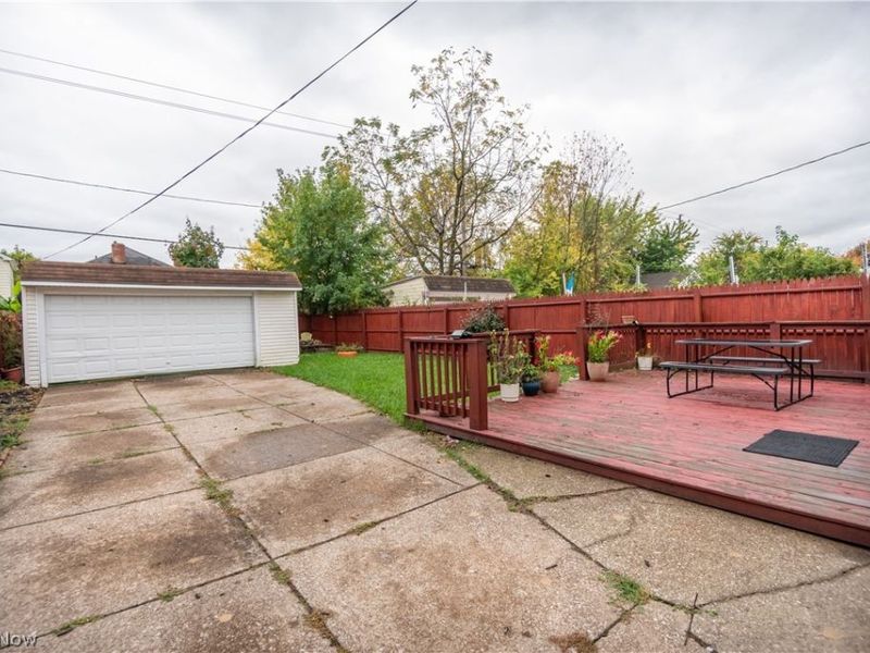 10905 Dale Avenue, Cleveland, OH 44111 Photo 31
