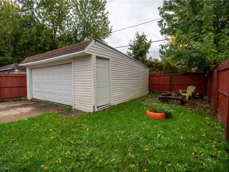10905 Dale Avenue, Cleveland, OH 44111 Photo 34