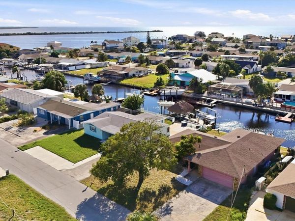 13625 VERONICA DRIVE , HUDSON, FL 34667