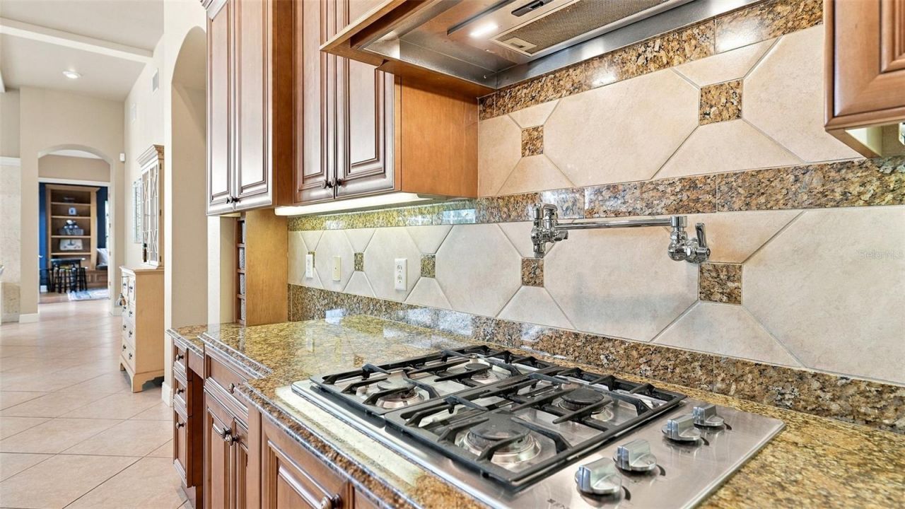 7325 Chatsworth Court , University Park, FL 34201 Photo