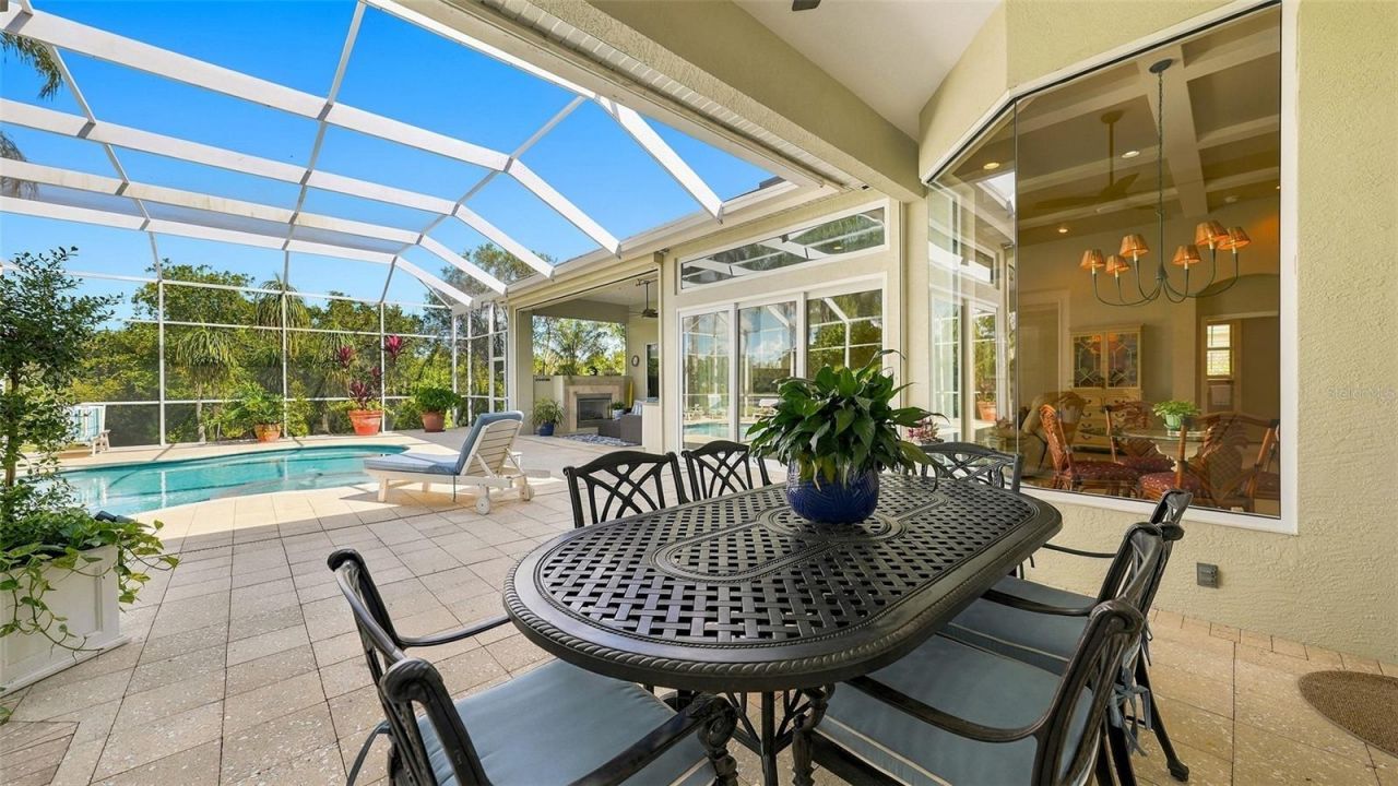 7325 Chatsworth Court, University Park, FL 34201 Photo