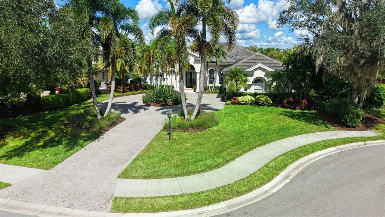 7325 Chatsworth Court, University Park, FL 34201 Photo