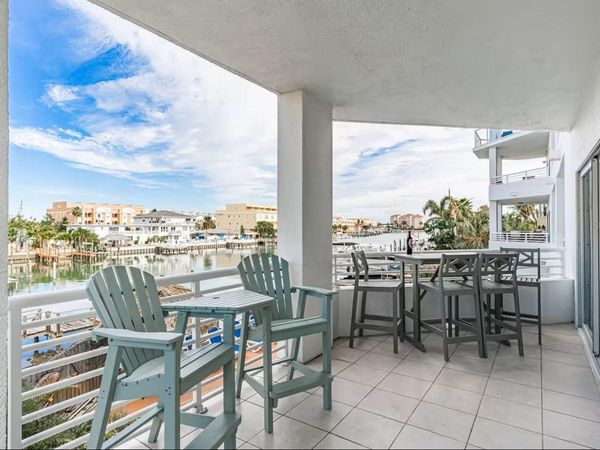 100 BAYSIDE DRIVE , Unit 101, CLEARWATER, FL 33767