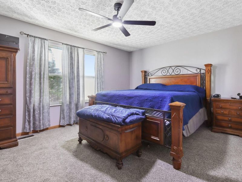 415 Hillcrest Drive , Circleville, OH 43113 Photo 15