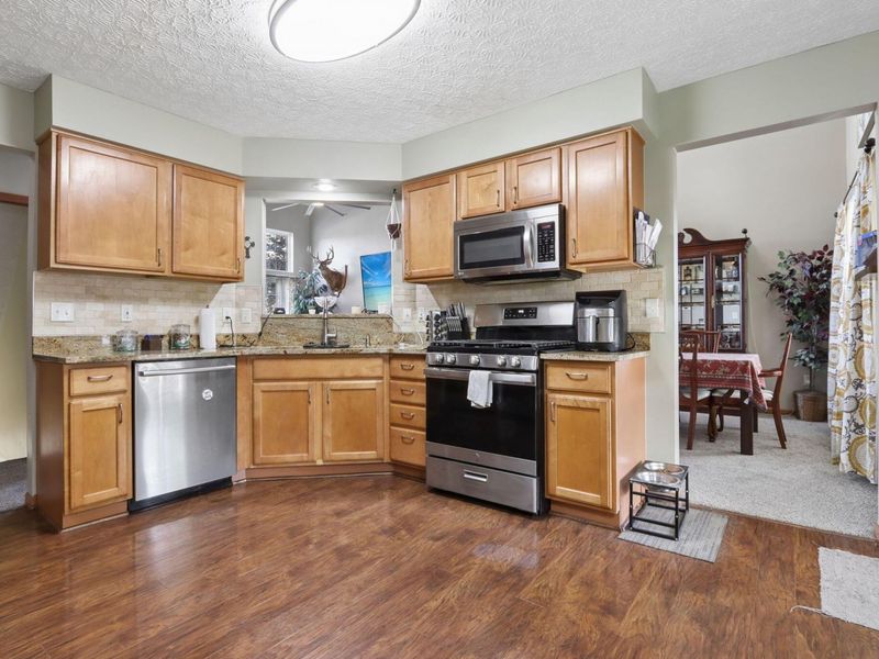 415 Hillcrest Drive , Circleville, OH 43113 Photo 9