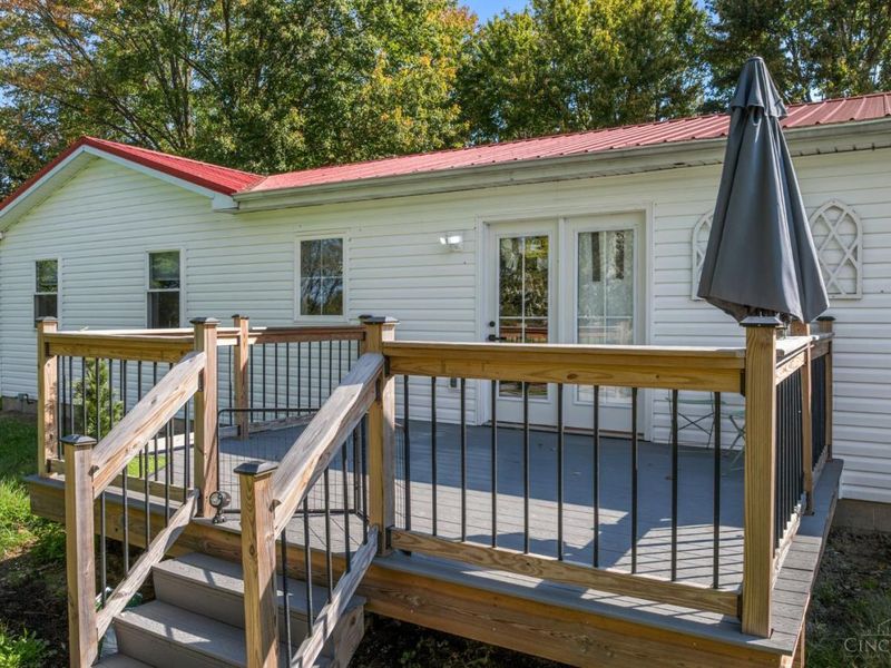 2231 Garner Road, Perry Township, OH 45107 Photo 2