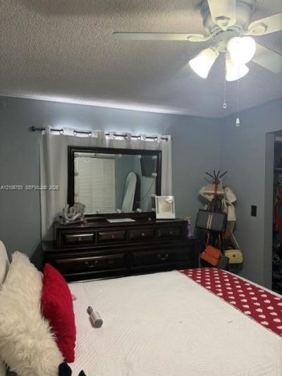 19130 NW 35th Ave , Miami Gardens, FL 33056 Photo