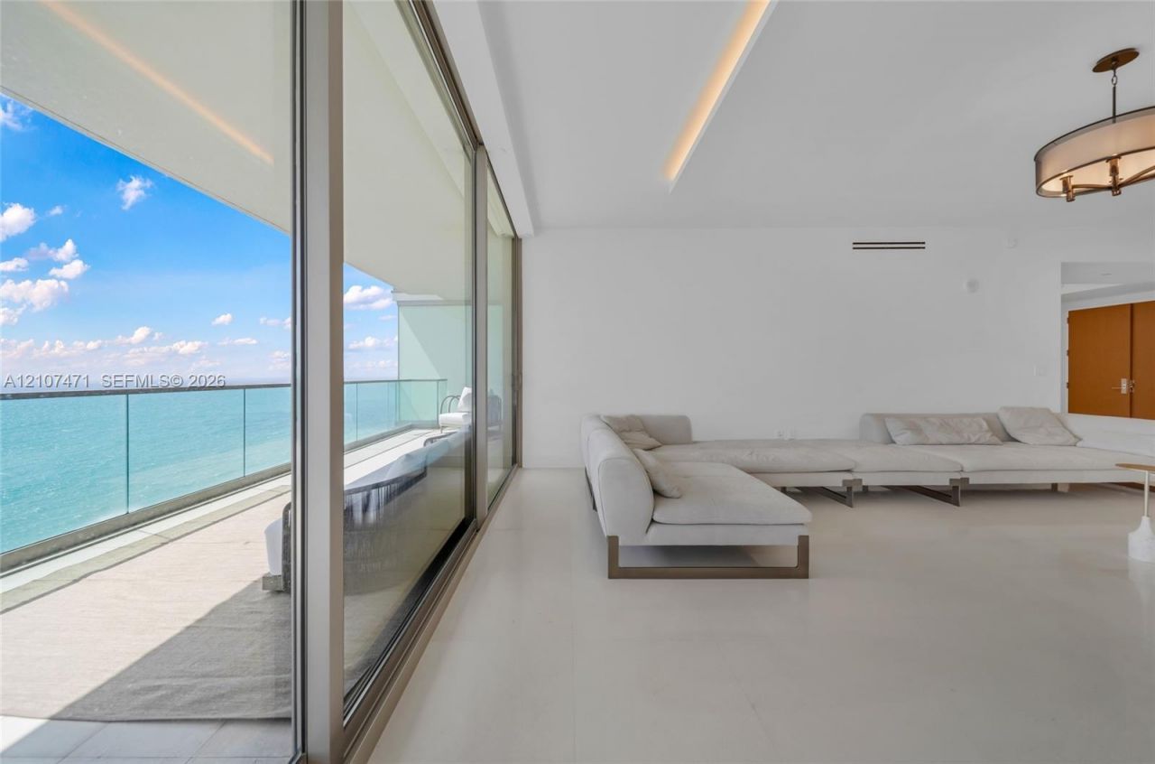10201 Collins Ave , Unit 2506, Bal Harbour, FL 33154 Photo