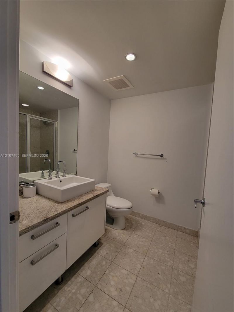185 SW 7th St , Unit 2806, Miami, FL 33130 Photo