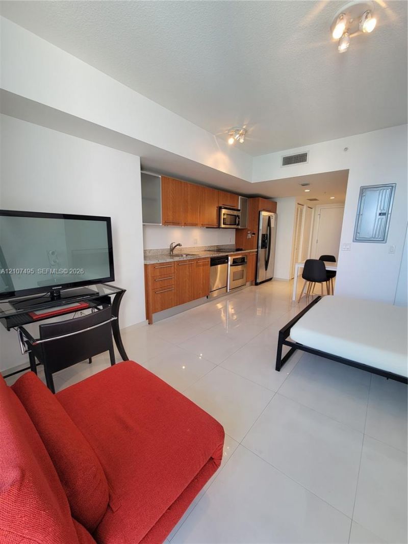 185 SW 7th St , Unit 2806, Miami, FL 33130 Photo