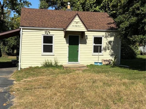 153 Connolly Drive, Hazelwood, MO 63135