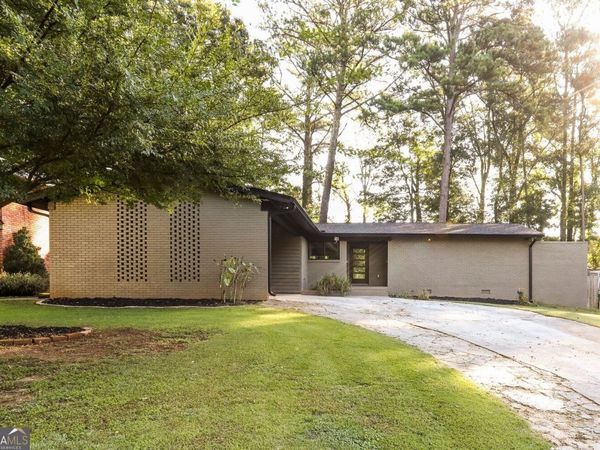 1389 Sanden Ferry Drive, Decatur, GA 30033