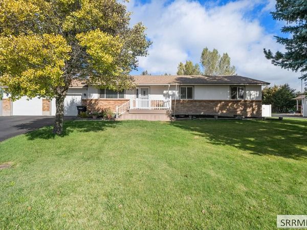 4245 E Wanda Street, IDAHO FALLS, ID 83406