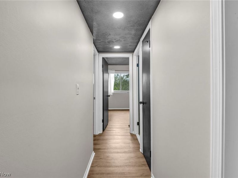 15555 Hilliard Road, Unit 304, Lakewood, OH 44107 Photo 22