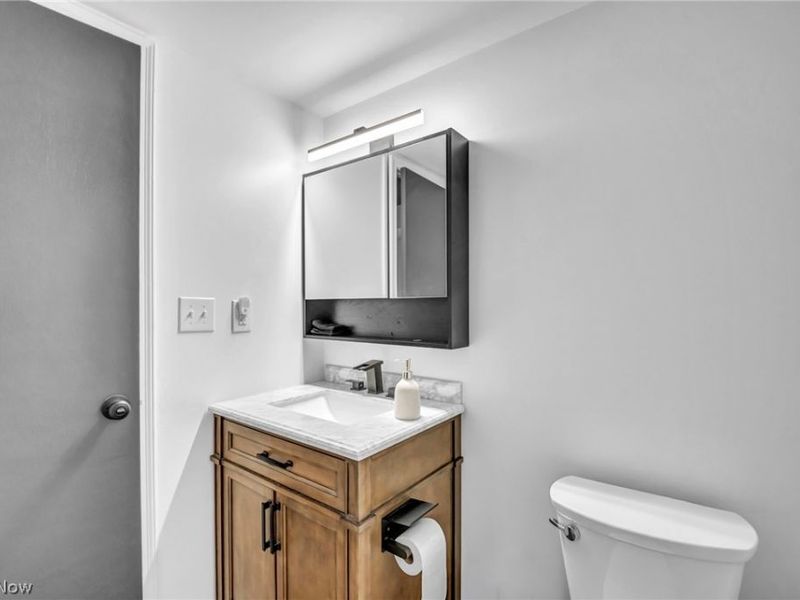 15555 Hilliard Road, Unit 304, Lakewood, OH 44107 Photo 29