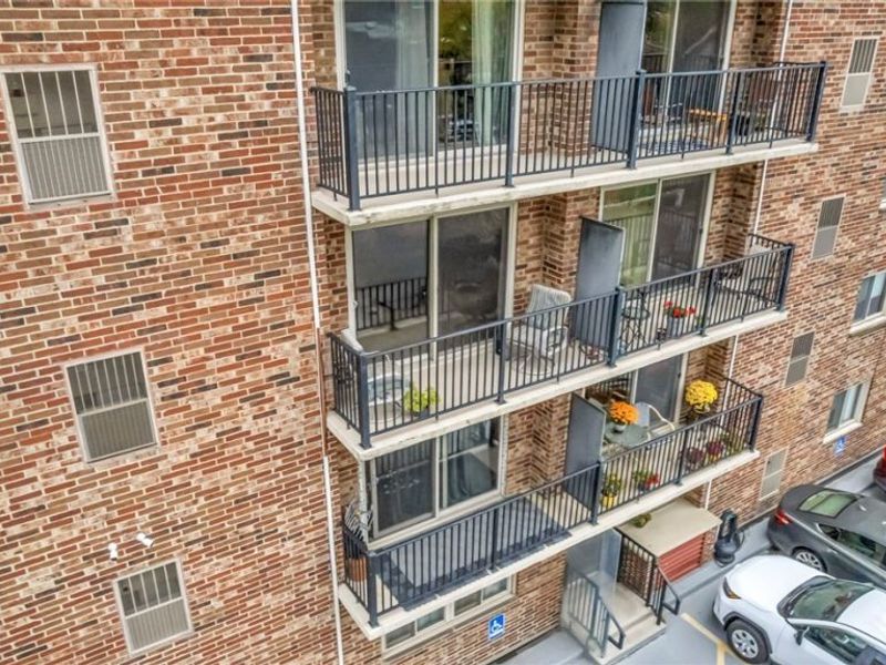 15555 Hilliard Road, Unit 304, Lakewood, OH 44107 Photo 33