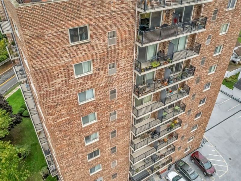 15555 Hilliard Road, Unit 304, Lakewood, OH 44107 Photo 34