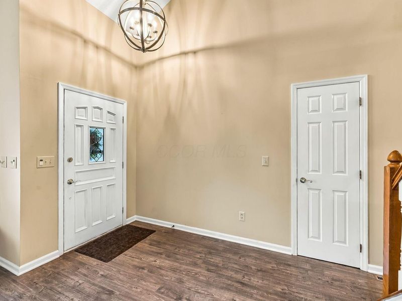 1519 Eastmeadow Place, Columbus, OH 43235 Photo 11
