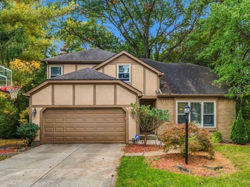 1519 Eastmeadow Place, Columbus, OH 43235 Photo 2