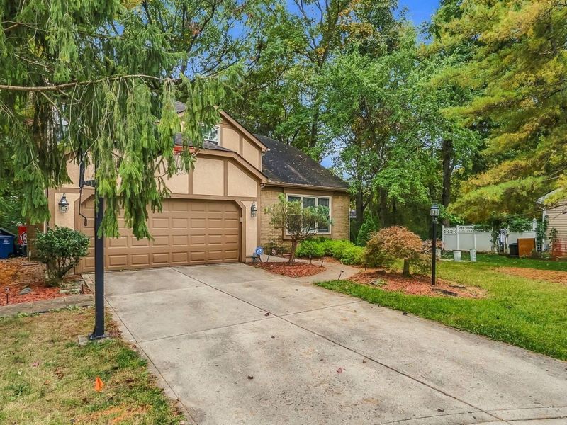 1519 Eastmeadow Place, Columbus, OH 43235 Photo 3