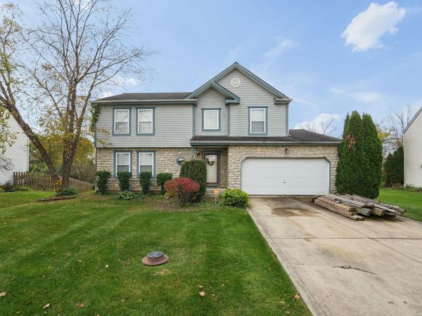 3544 Greenville Drive , Lewis Center, OH 43035