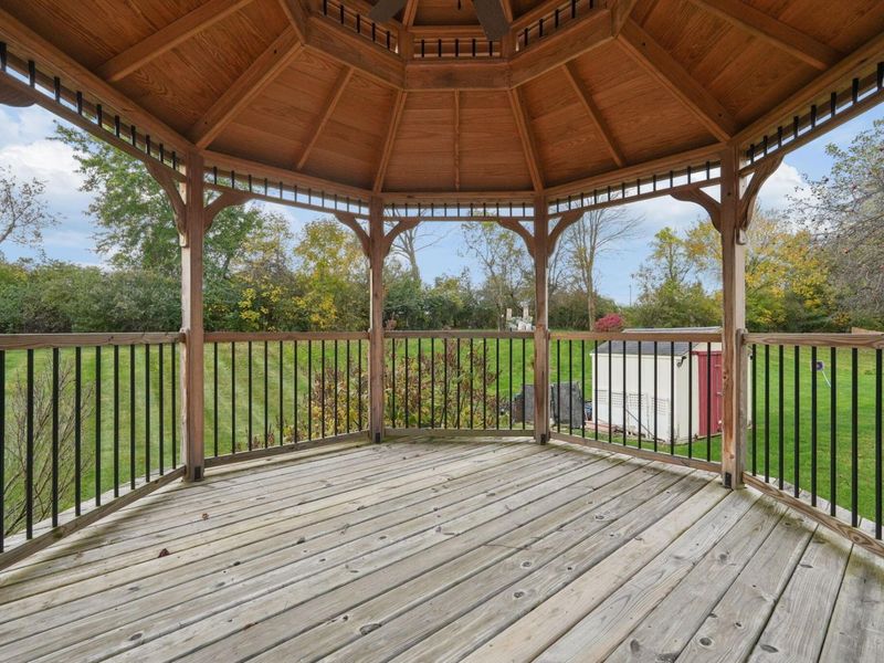 3544 Greenville Drive , Lewis Center, OH 43035 Photo 17
