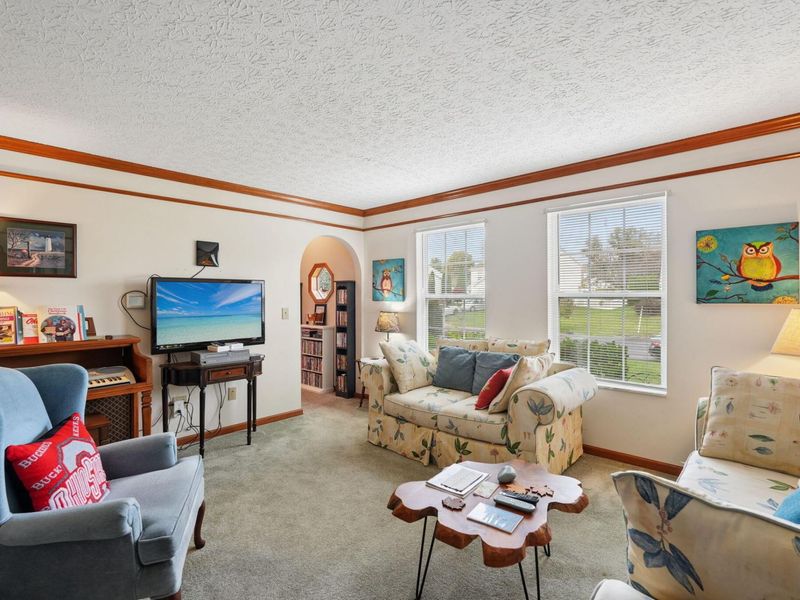 3544 Greenville Drive , Lewis Center, OH 43035 Photo 6